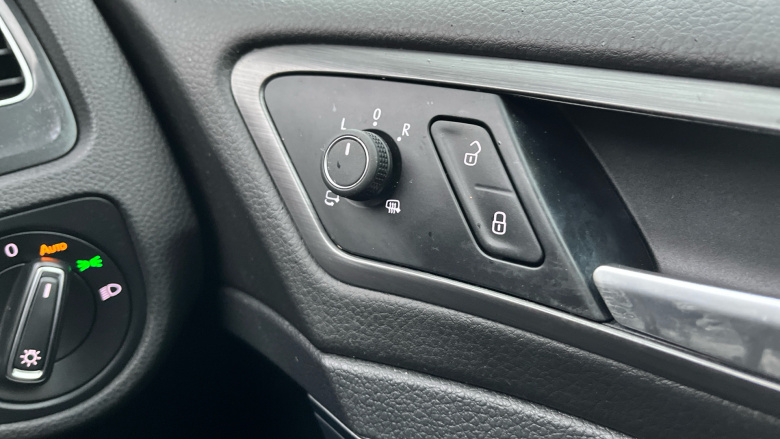 Volkswagen Golf 1.6 TDI Match 5dr Diesel Hatchback